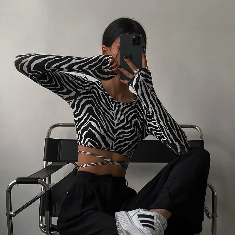 Leopard Zebra Printed  Backless Lace ups Pullover Tees Women  Black O-neck Slim Longsleeve Short T-Shirt Port Neck Pullover