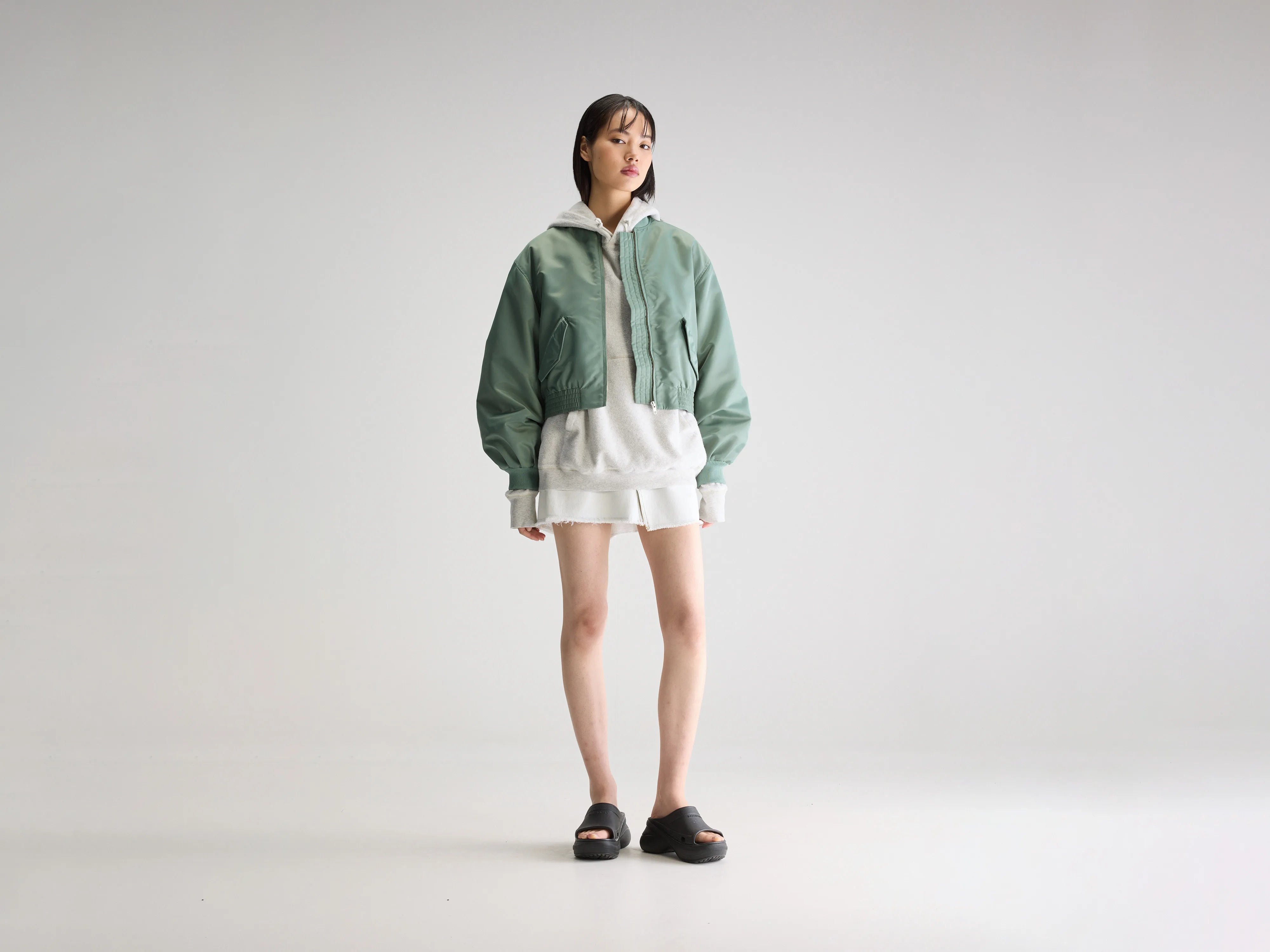 Hiko bomber jacket (251 / W / EUCALYPTUS) Notch Collar Jacket Peter Pan Collar Jacket Cowl Neck Jacket Hiko bomber jacket (251 / W / EUCALYPTUS) Notch Collar Jacket Peter Pan Collar Jacket Cowl Neck Jacket