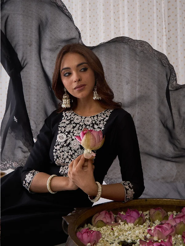 Women Black Embroidered Straight Kurta Trousers With Dupatta Set - Taantav Trousers Bootcut Casual Women Black Embroidered Straight Kurta Trousers With Dupatta Set - Taantav Trousers Bootcut Casual