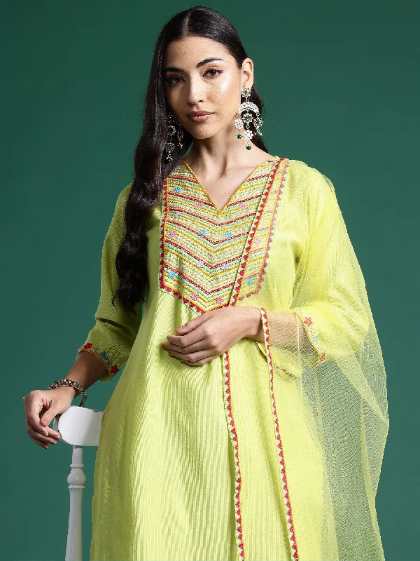 Women Green Embroidered Straight Kurta Trousers With Dupatta Set - Taantav Trousers versatile functional Women Green Embroidered Straight Kurta Trousers With Dupatta Set - Taantav Trousers versatile functional