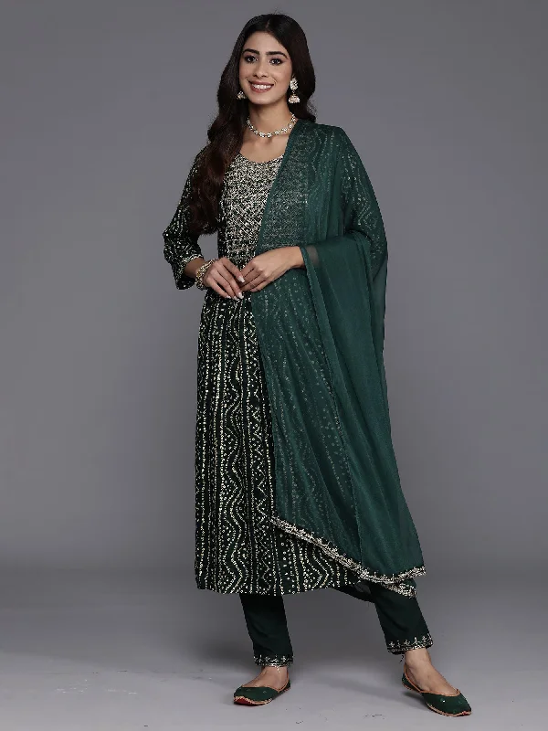 Women Green Embroidered A-Line Kurta Trousers With Dupatta Set - Taantav Trousers versatile all-occasion Women Green Embroidered A-Line Kurta Trousers With Dupatta Set - Taantav Trousers versatile all-occasion