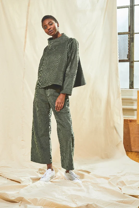 Boatneck Pullover (Sage Corduroy) Three Quarter Sleeve