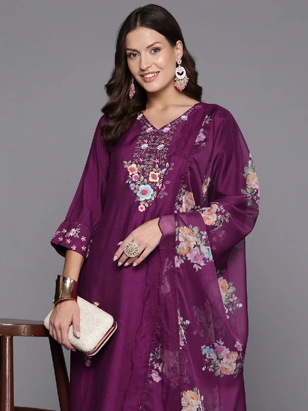 Women Burgundy Embroidered Straight Kurta Trousers With Dupatta Set - Taantav Wide Leg Loose Fit Mid Waist Women Burgundy Embroidered Straight Kurta Trousers With Dupatta Set - Taantav Wide Leg Loose Fit Mid Waist