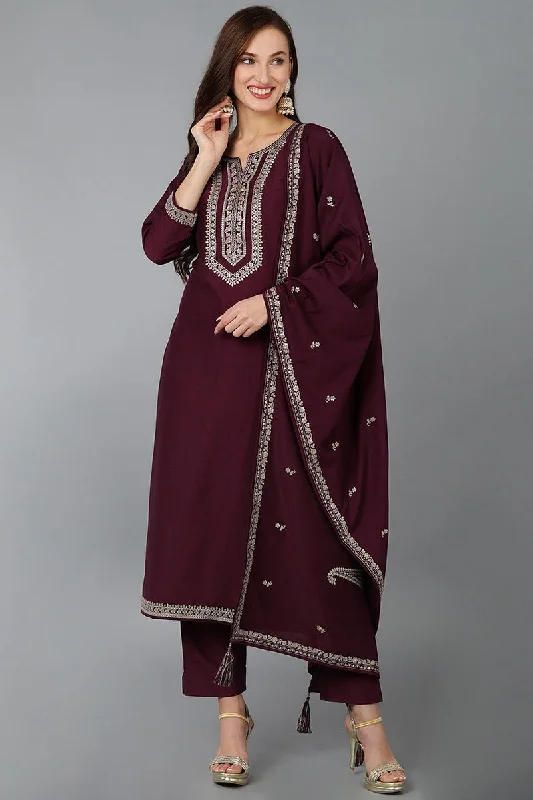 Ahika Burgundy Silk Blend Solid Straight Kurta Trousers With Dupatta Trousers Cargo pockets Ahika Burgundy Silk Blend Solid Straight Kurta Trousers With Dupatta Trousers Cargo pockets