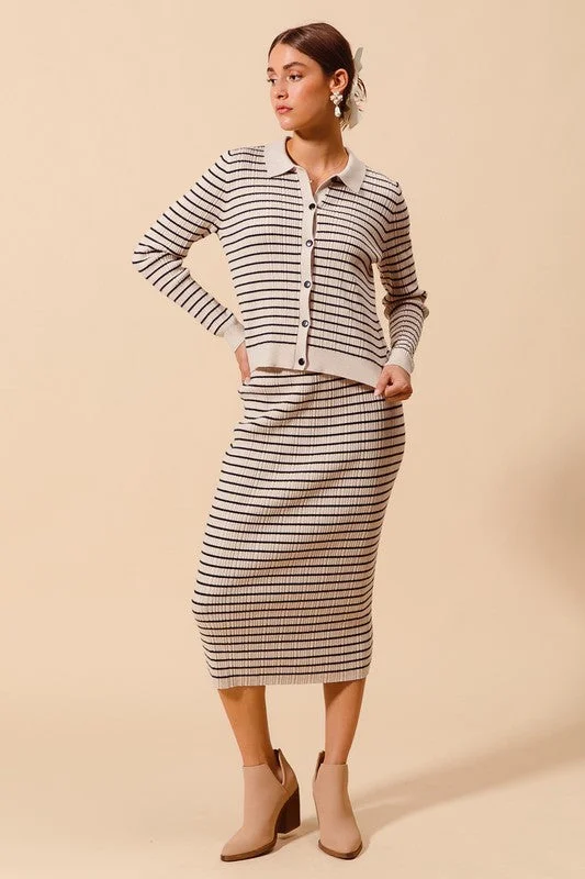 Betsy Ribbed Stripe Sweater in Oatmeal and Black Herringbone Houndstooth Plaid