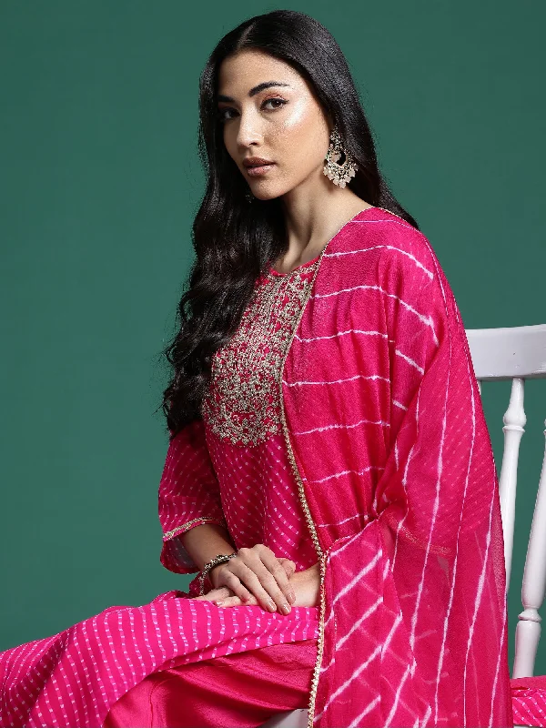 Women Pink Printed Straight Kurta Trousers With Dupatta Set - Taantav Trousers Low Rise Relaxed Women Pink Printed Straight Kurta Trousers With Dupatta Set - Taantav Trousers Low Rise Relaxed