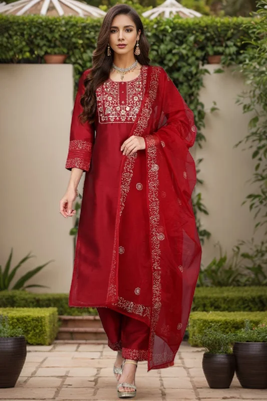 Ahika Maroon Silk Blend Yoke Design Kurta Trouser With Dupatta Trousers fashionable chic Ahika Maroon Silk Blend Yoke Design Kurta Trouser With Dupatta Trousers fashionable chic