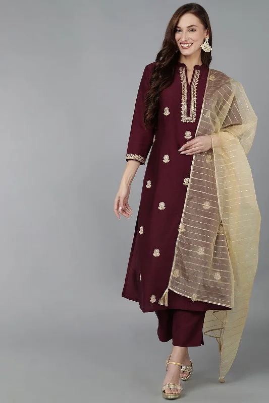 Ahika Magenta Silk Blend Solid Straight Kurta Trousers With Dupatta Trousers Print Floral Ahika Magenta Silk Blend Solid Straight Kurta Trousers With Dupatta Trousers Print Floral
