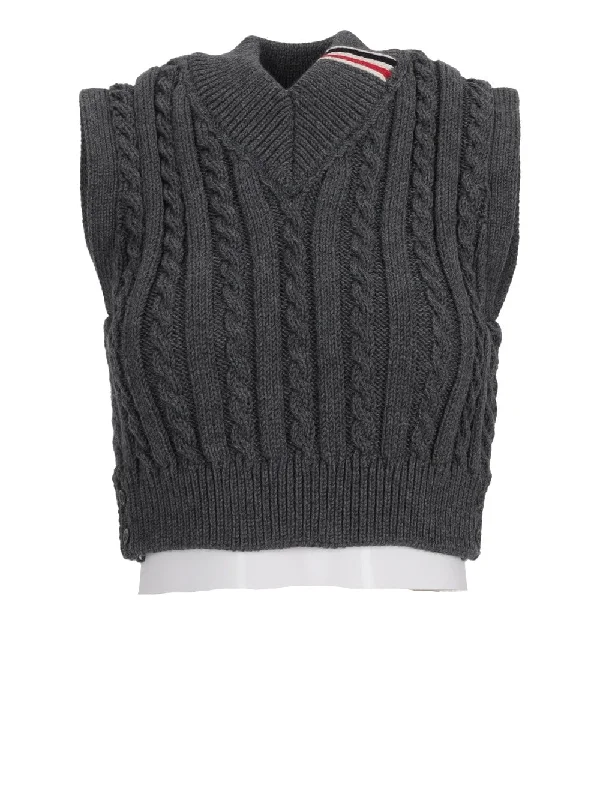 BABY CABLE STITCH CROPPED V NECK PULLOVER VEST IN MERINO WOOL W/ RWB STRIPE INTARSIA Long Sleeve Pullover
