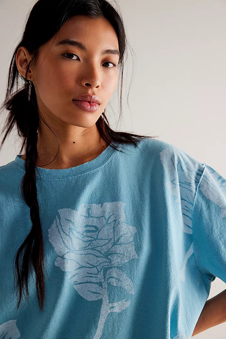 Free People We The Free Painted Floral Tee - Blue Combo Graphic T-Shirt Round Neck Polyester Free People We The Free Painted Floral Tee - Blue Combo Graphic T-Shirt Round Neck Polyester