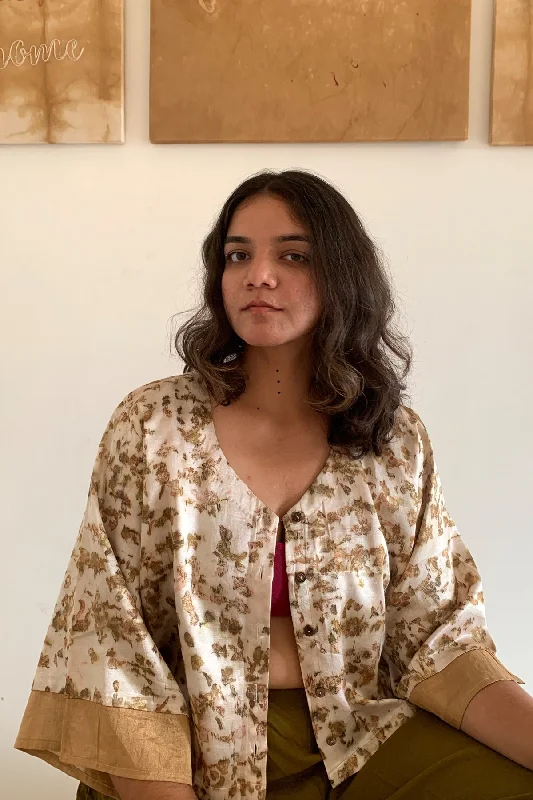 Haraa Gulab Natural Dyed Handwoven Mashru Crop Shirt- Green Terry Blend Velvet Blend Canvas Blend Haraa Gulab Natural Dyed Handwoven Mashru Crop Shirt- Green Terry Blend Velvet Blend Canvas Blend